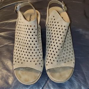 Peep-toe Stacked Heel Sandals